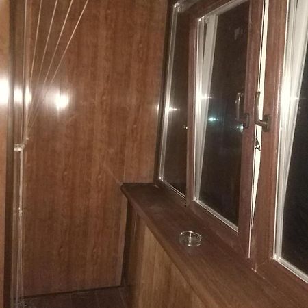 Apartment 2Bedrooms On Stalevarov Near State Medical University Zaporizhia Exterior photo